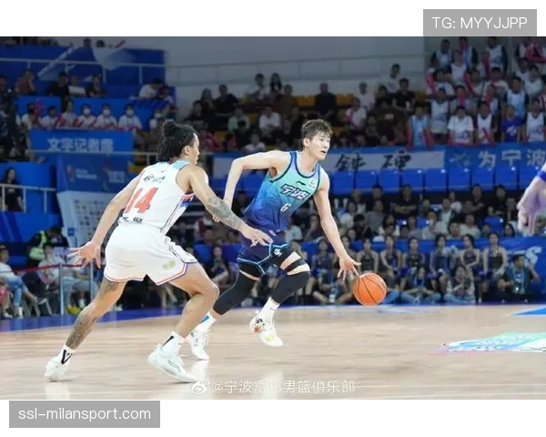 法尔宁鸿宇王俊杰伤愈回归,宁波轮换阵容渐趋完整 法尔宁鸿宇王俊杰伤愈回归,宁波轮换阵容渐趋完整